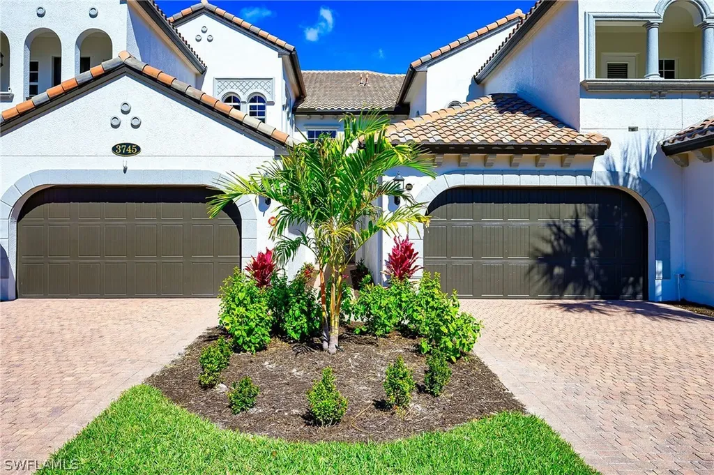 3745 Montreux Lane Naples FL 34114