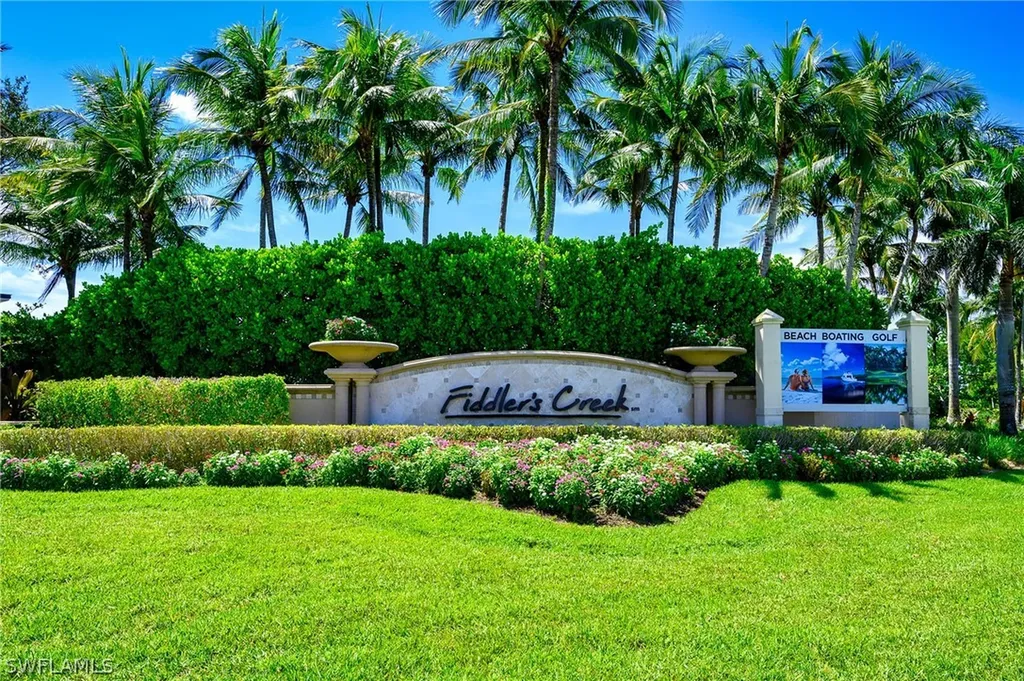 3745 Montreux Lane Naples FL 34114