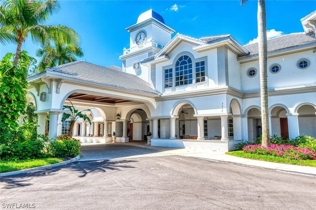 3745 Montreux Lane Naples FL 34114