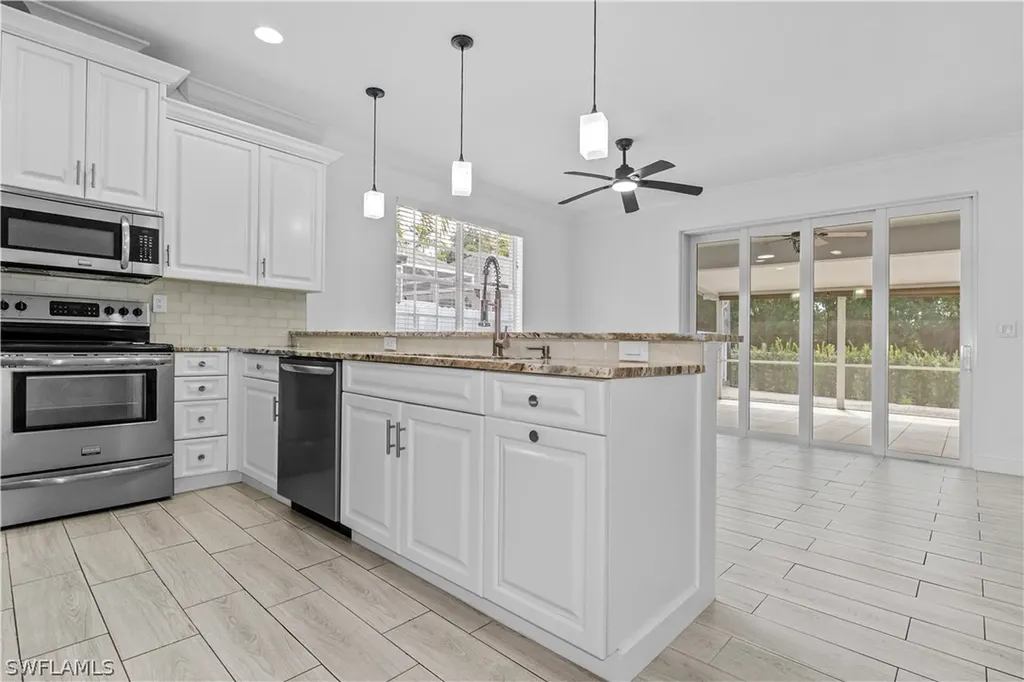 183 7th Street Naples FL 34113