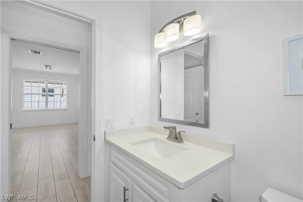 183 7th Street Naples FL 34113