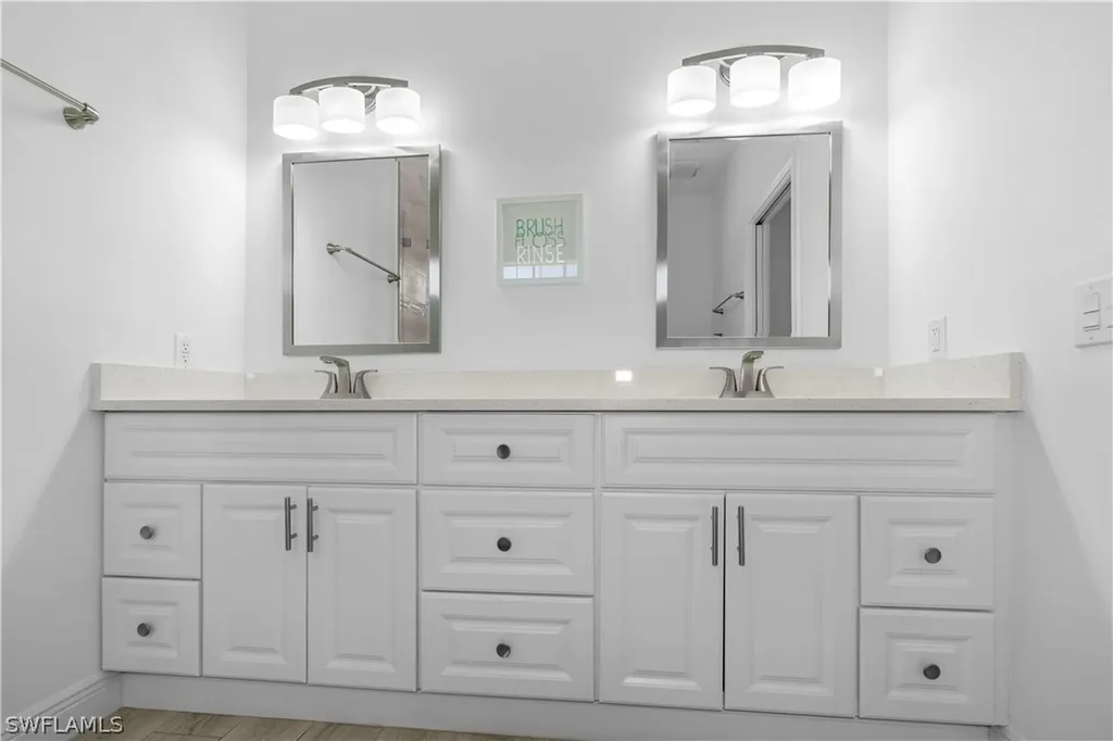 183 7th Street Naples FL 34113
