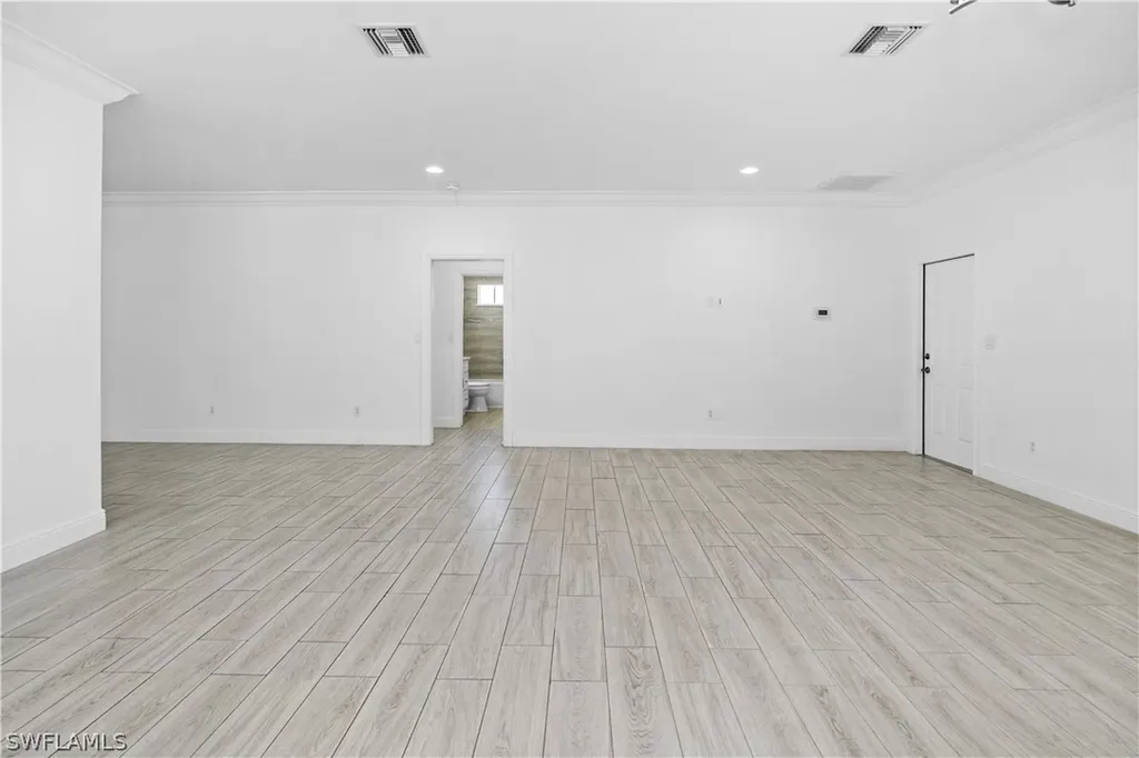 183 7th Street Naples FL 34113