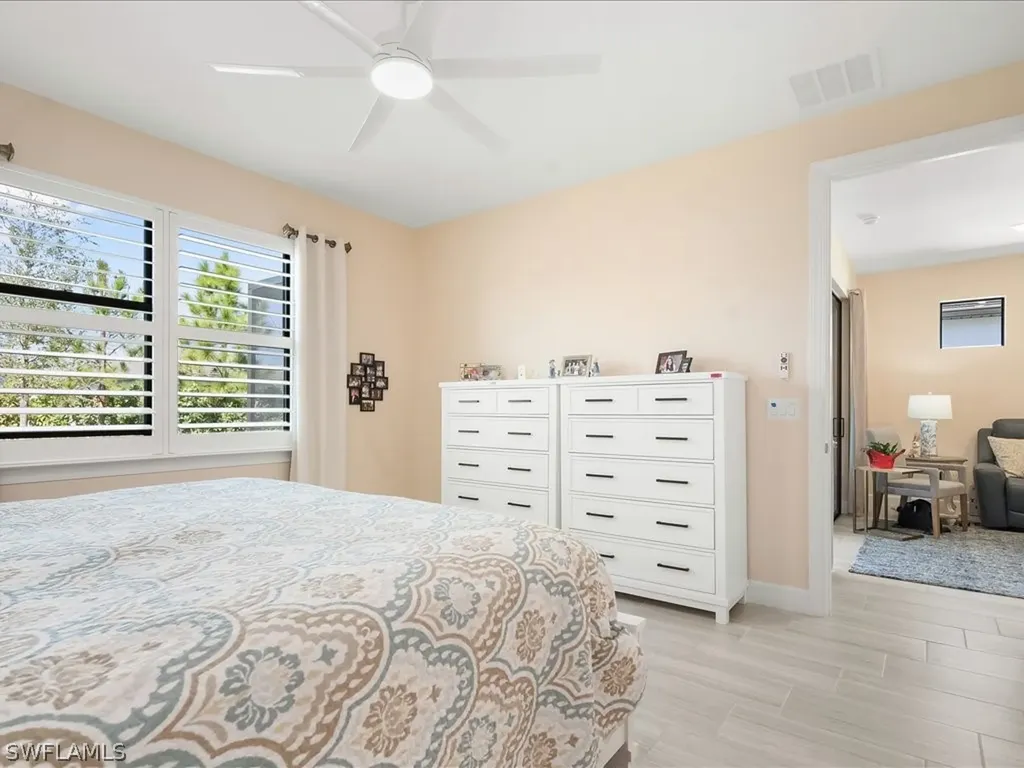1923 Sierra Court Naples FL 34120