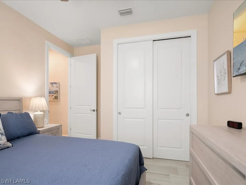 1923 Sierra Court Naples FL 34120
