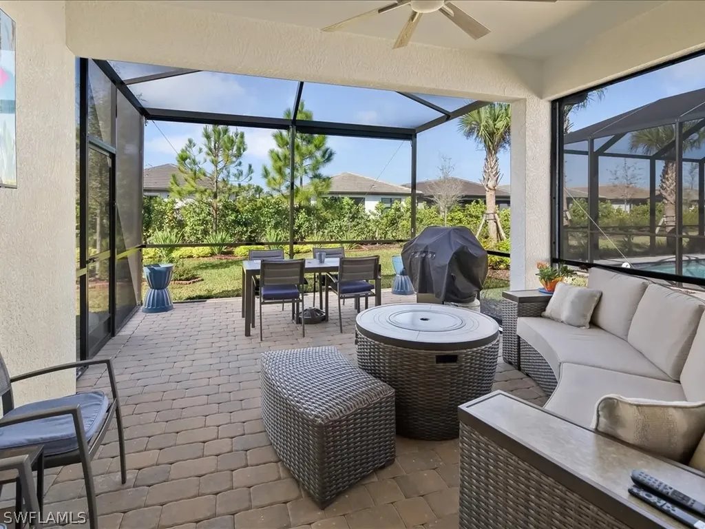 1923 Sierra Court Naples FL 34120
