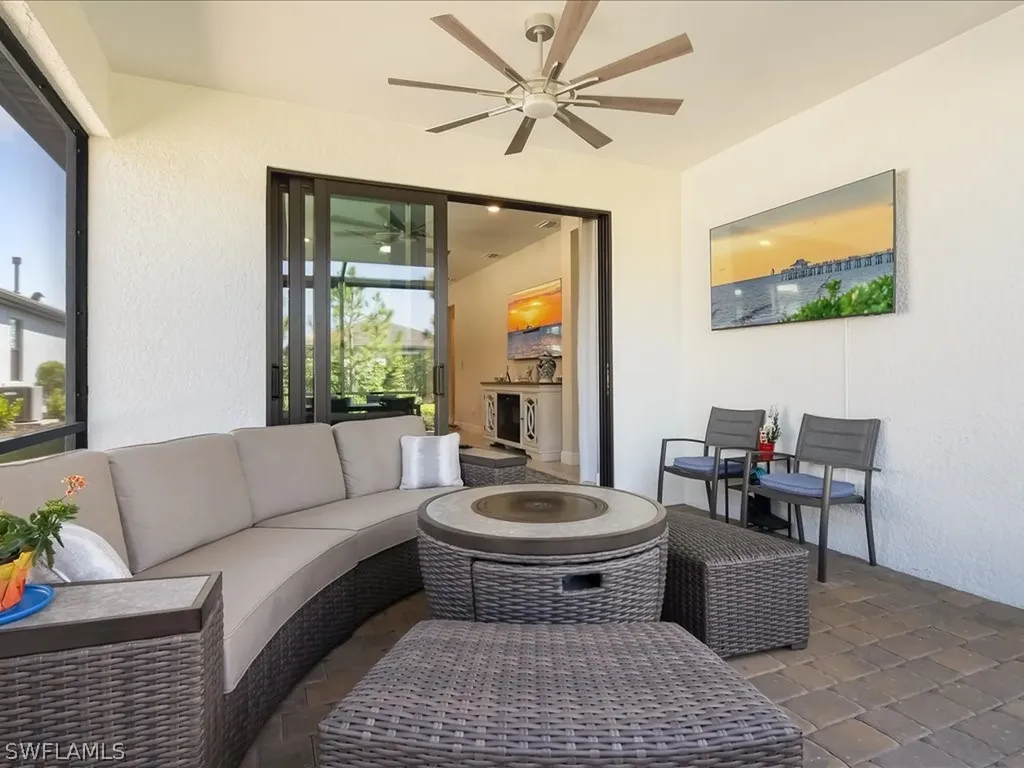 1923 Sierra Court Naples FL 34120