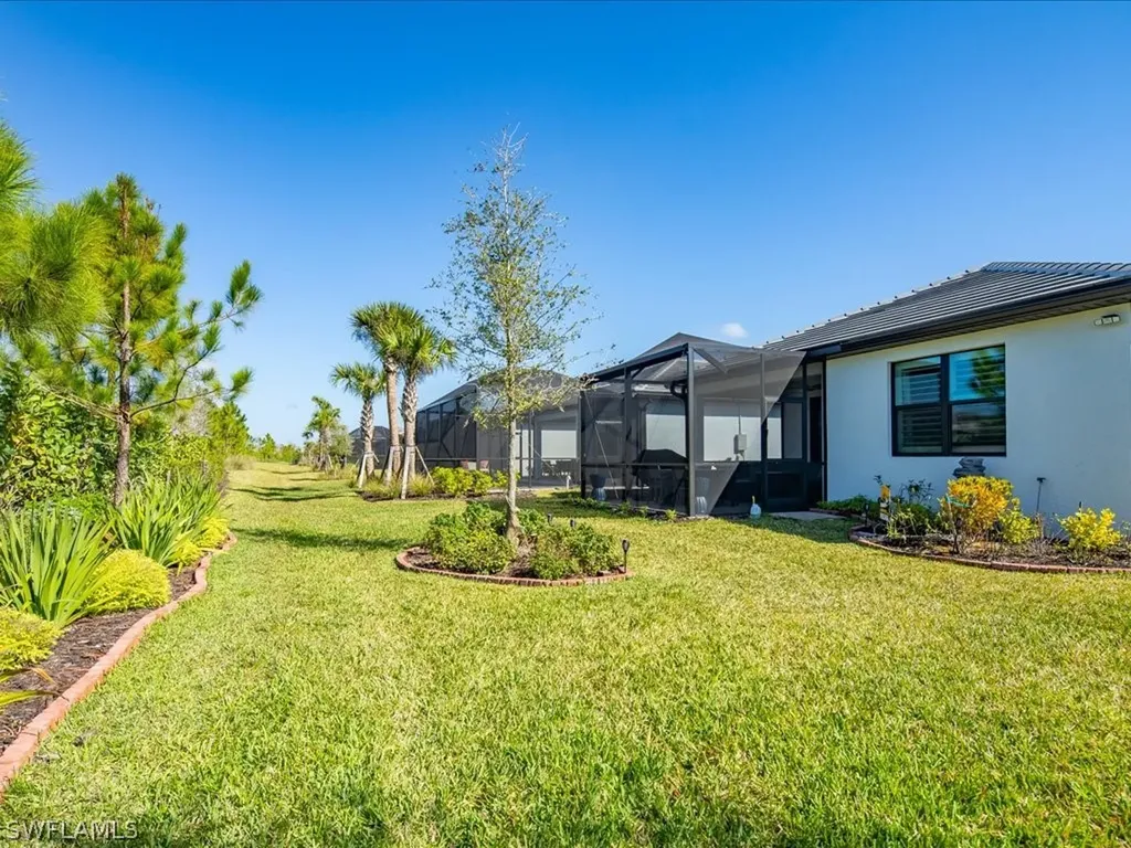 1923 Sierra Court Naples FL 34120