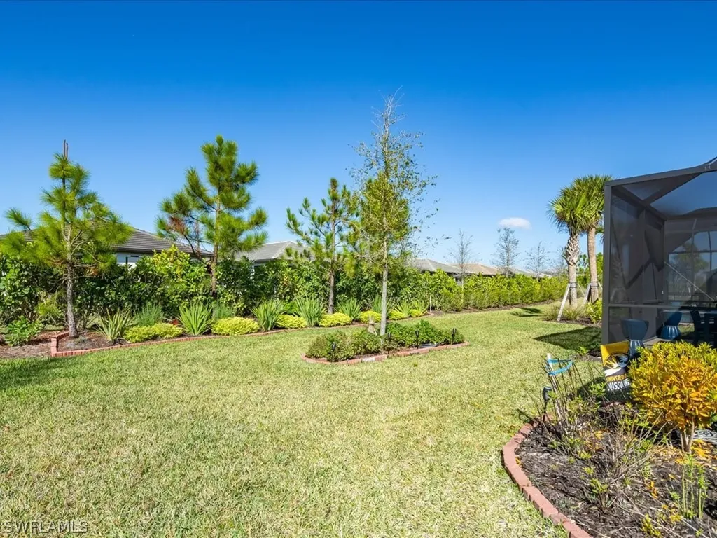 1923 Sierra Court Naples FL 34120