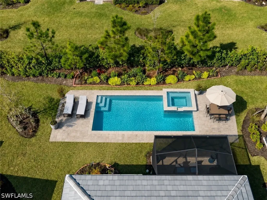 1923 Sierra Court Naples FL 34120