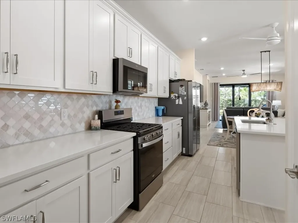 1923 Sierra Court Naples FL 34120