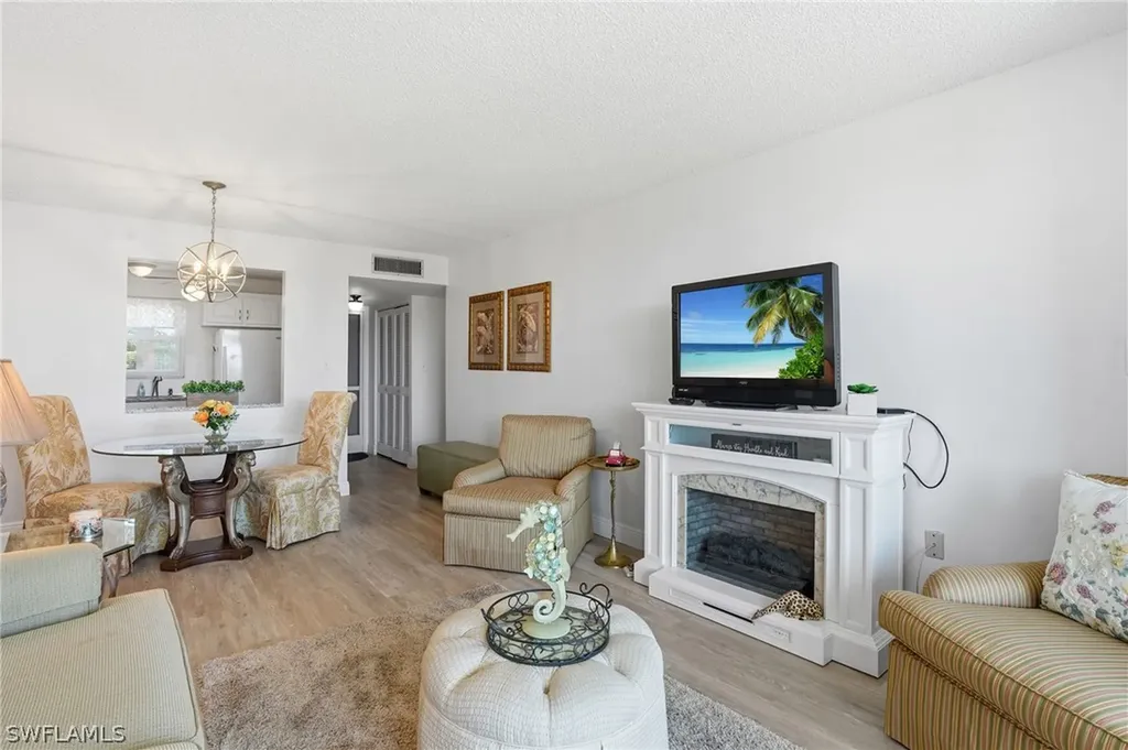 300 Forest Lakes Boulevard Naples FL 34105