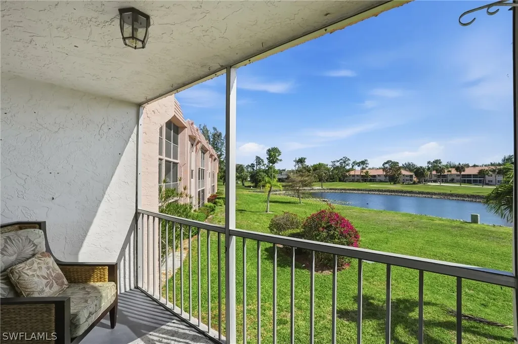 300 Forest Lakes Boulevard Naples FL 34105
