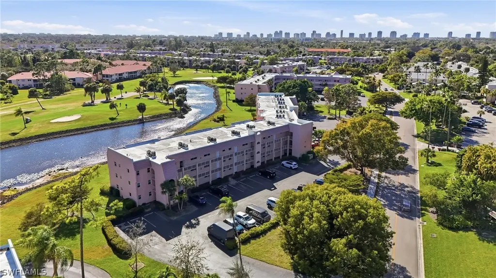 300 Forest Lakes Boulevard Naples FL 34105