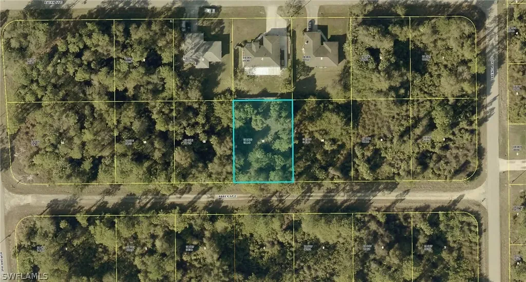 915 Abbey Street E Lehigh Acres FL 33974