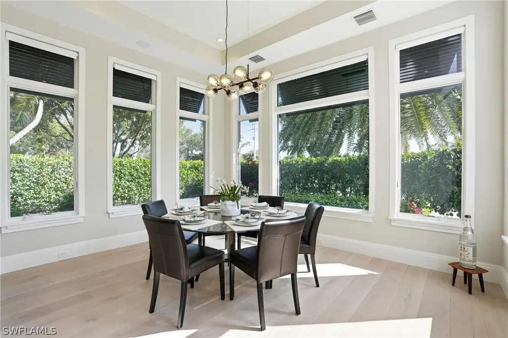 725 Harbour Drive Naples FL 34103