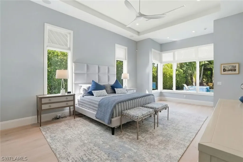 725 Harbour Drive Naples FL 34103