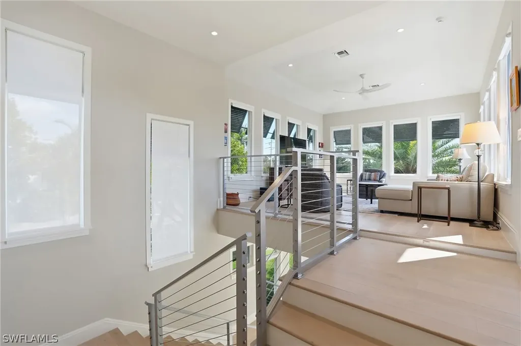 725 Harbour Drive Naples FL 34103
