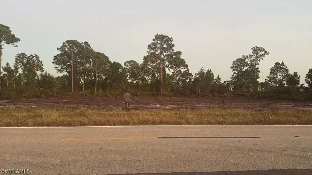 761 Columbus Boulevard S Lehigh Acres FL 33974