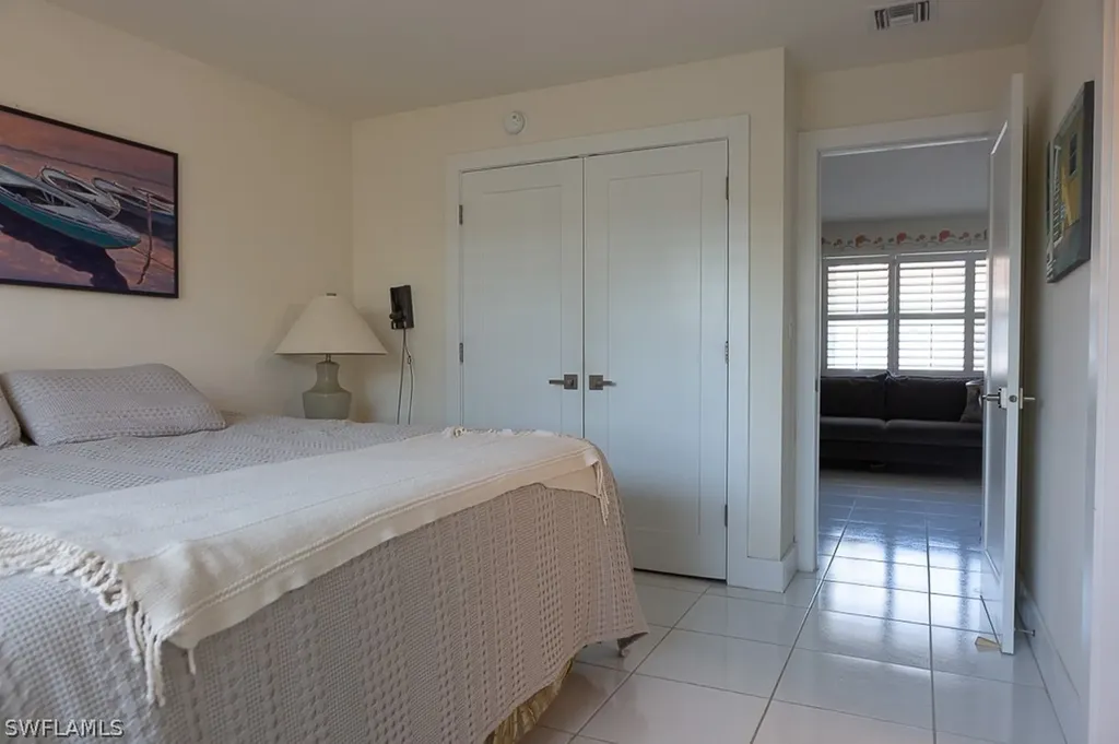 550 Broad Avenue S Naples FL 34102