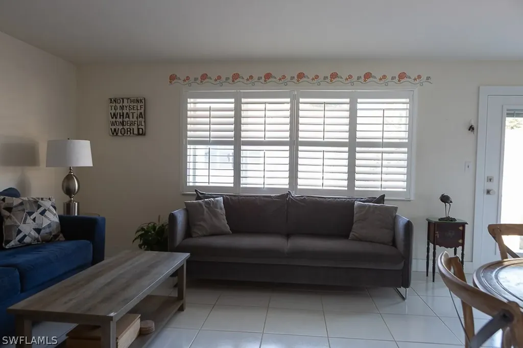 550 Broad Avenue S Naples FL 34102
