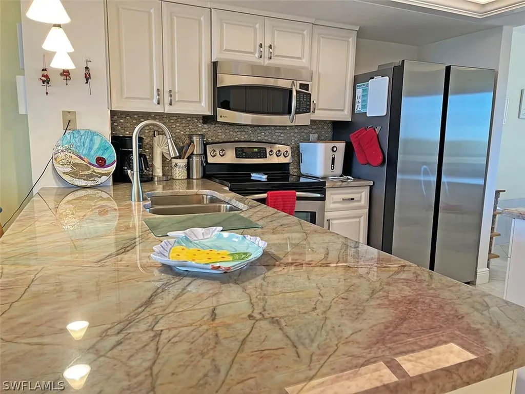 15191 Cedarwood Lane Naples FL 34110