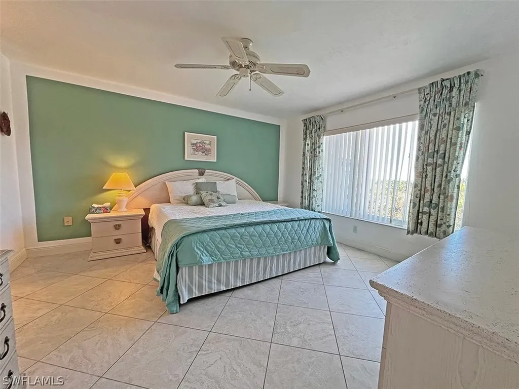 15191 Cedarwood Lane Naples FL 34110