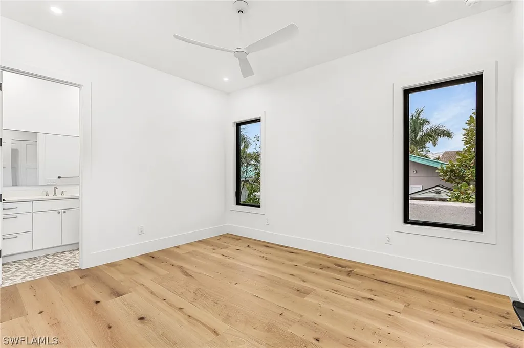 2393 Longboat Drive Naples FL 34104