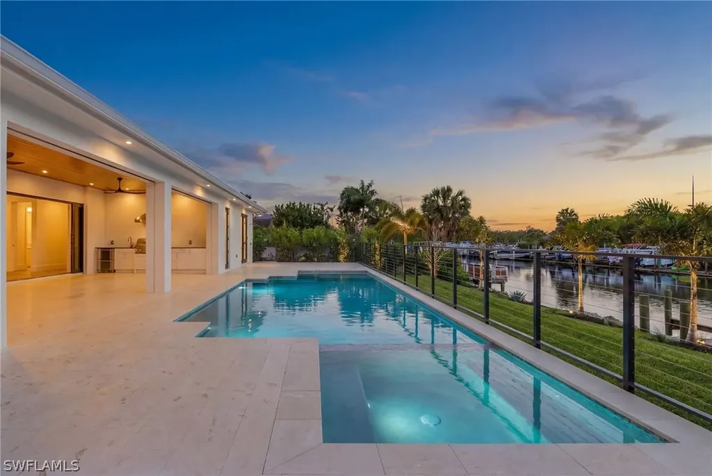 2393 Longboat Drive Naples FL 34104