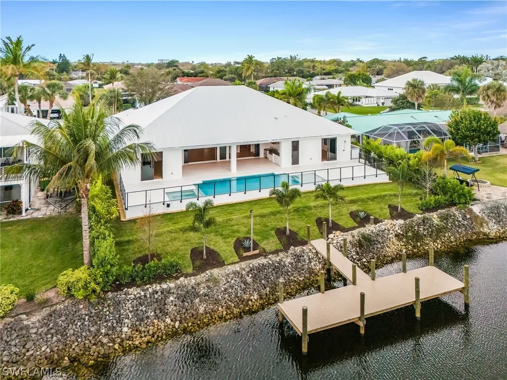 2393 Longboat Drive Naples FL 34104