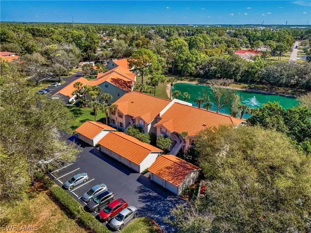 305 Robin Hood Circle Naples FL 34104