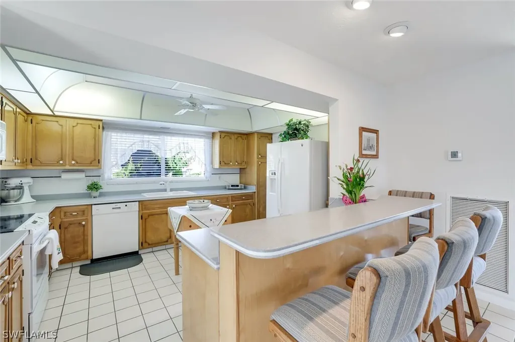 1160 Martinique Court Marco Island FL 34145