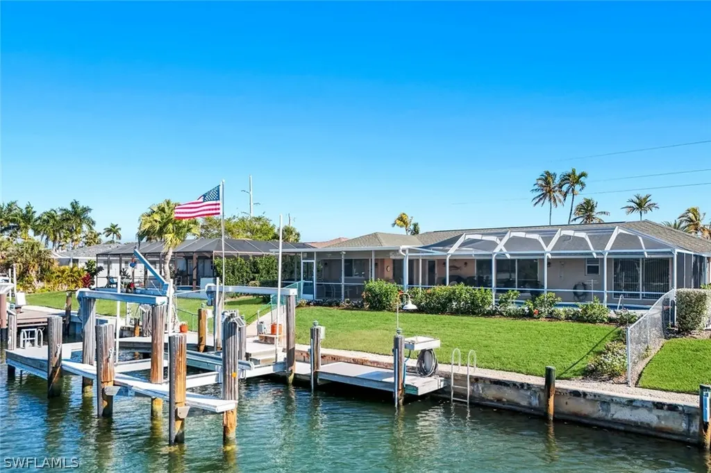 1160 Martinique Court Marco Island FL 34145