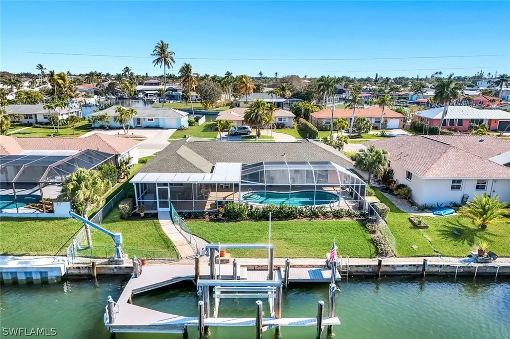 1160 Martinique Court Marco Island FL 34145