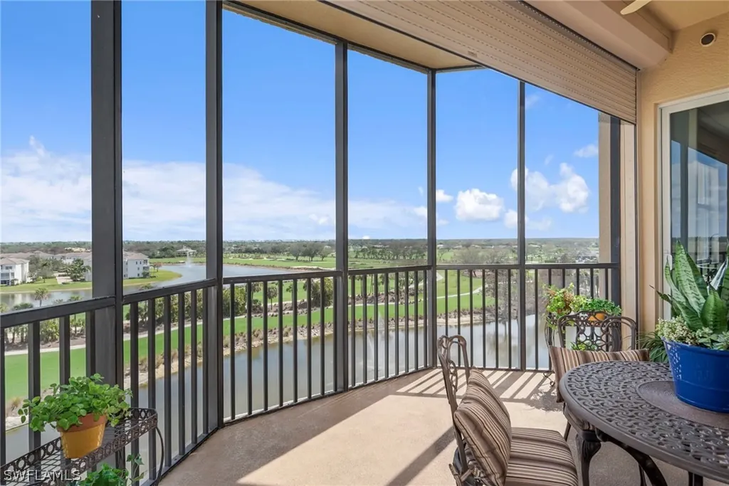 580 El Camino Real Naples FL 34119