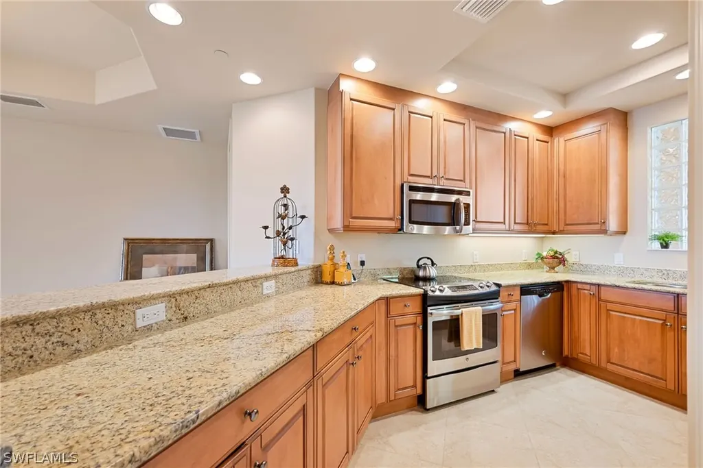 580 El Camino Real Naples FL 34119