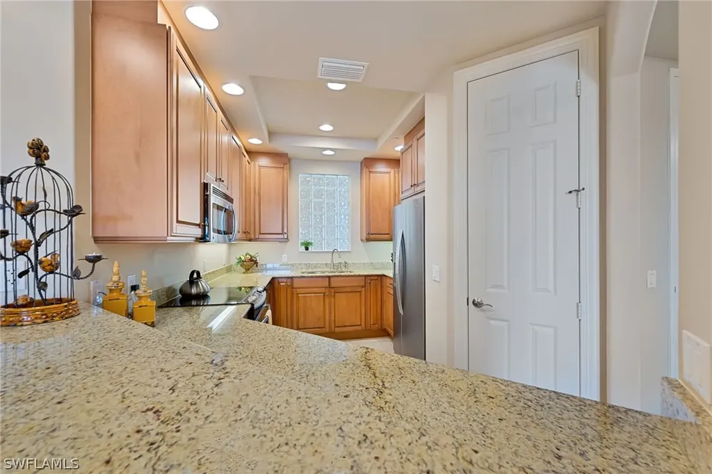 580 El Camino Real Naples FL 34119