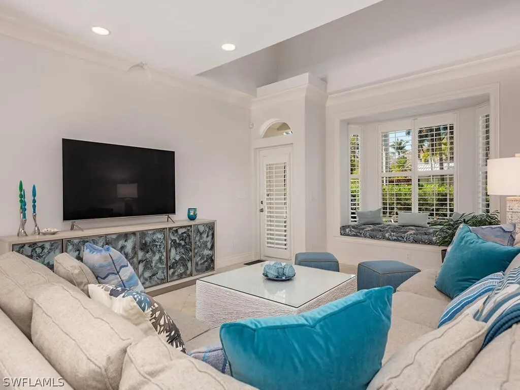 165 5th Street S Naples FL 34102