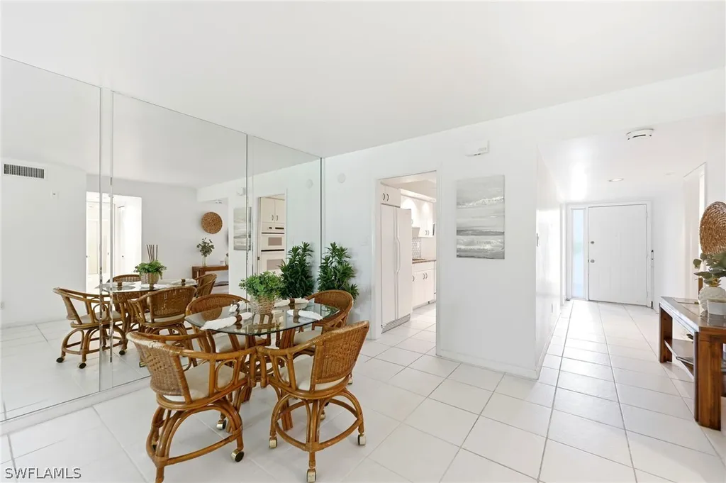 4022 Belair Lane Naples FL 34103
