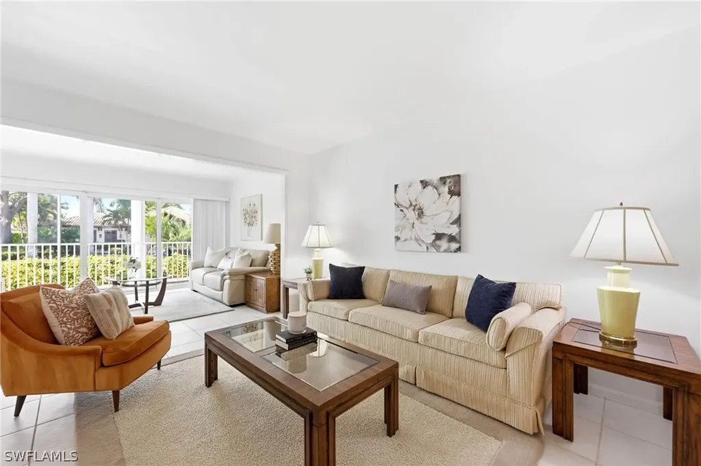 4022 Belair Lane Naples FL 34103