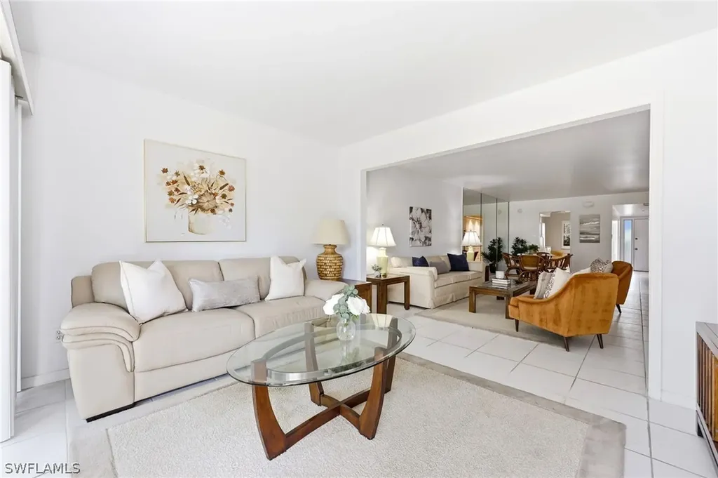 4022 Belair Lane Naples FL 34103