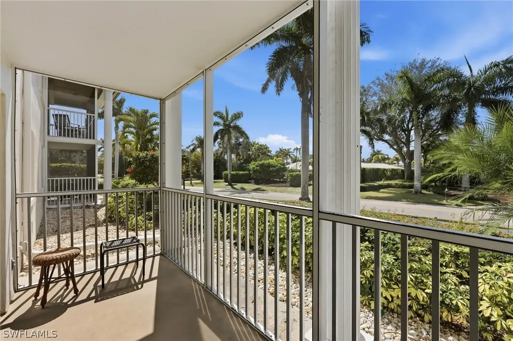 4022 Belair Lane Naples FL 34103
