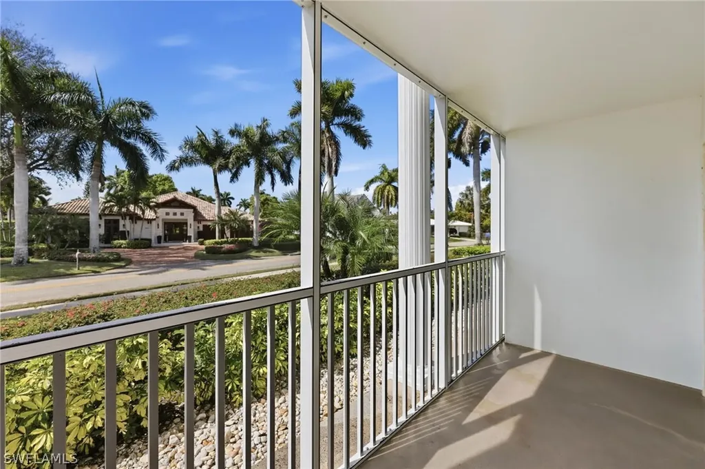 4022 Belair Lane Naples FL 34103