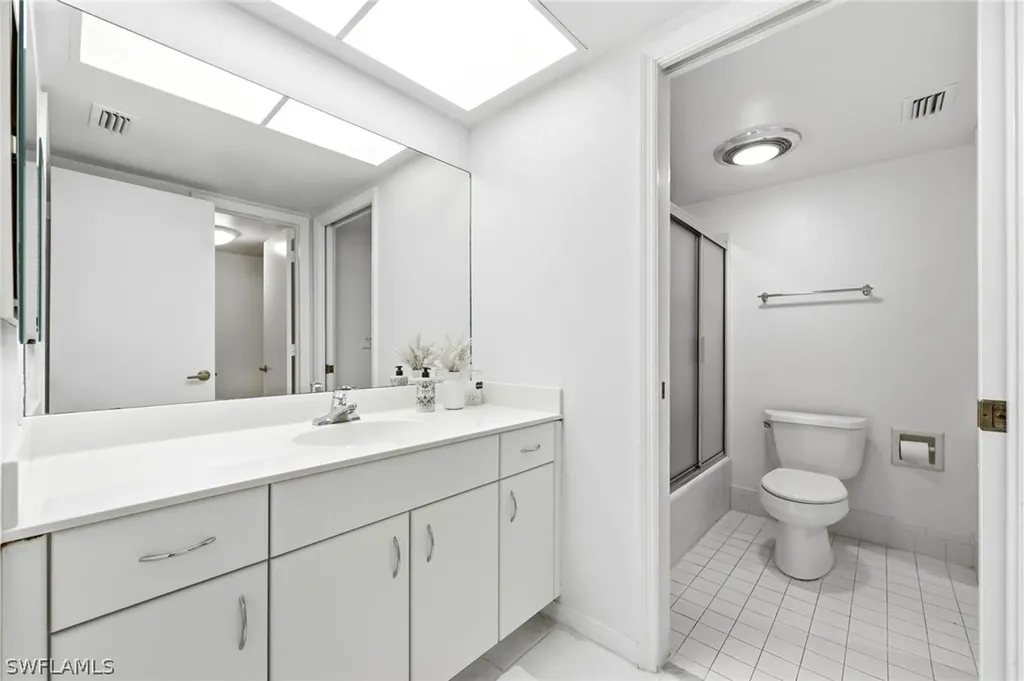 4022 Belair Lane Naples FL 34103