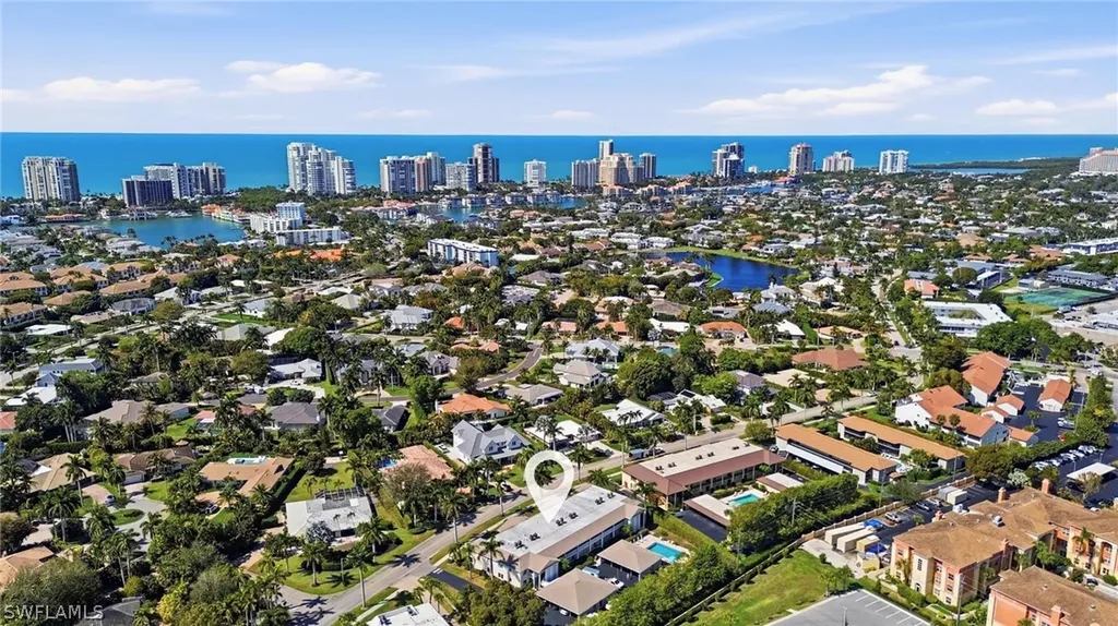 4022 Belair Lane Naples FL 34103