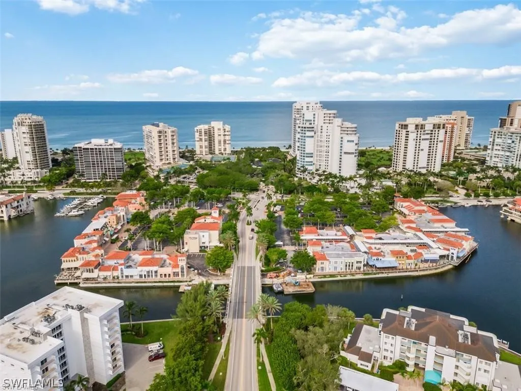 4022 Belair Lane Naples FL 34103