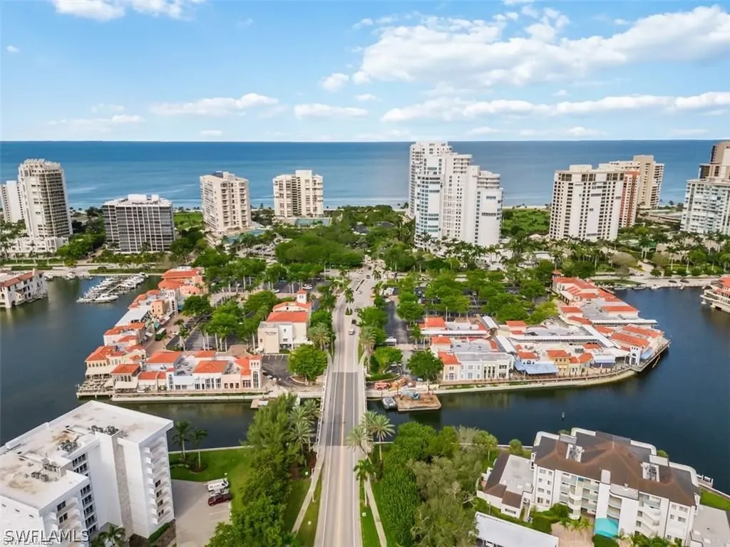 4022 Belair Lane Naples FL 34103