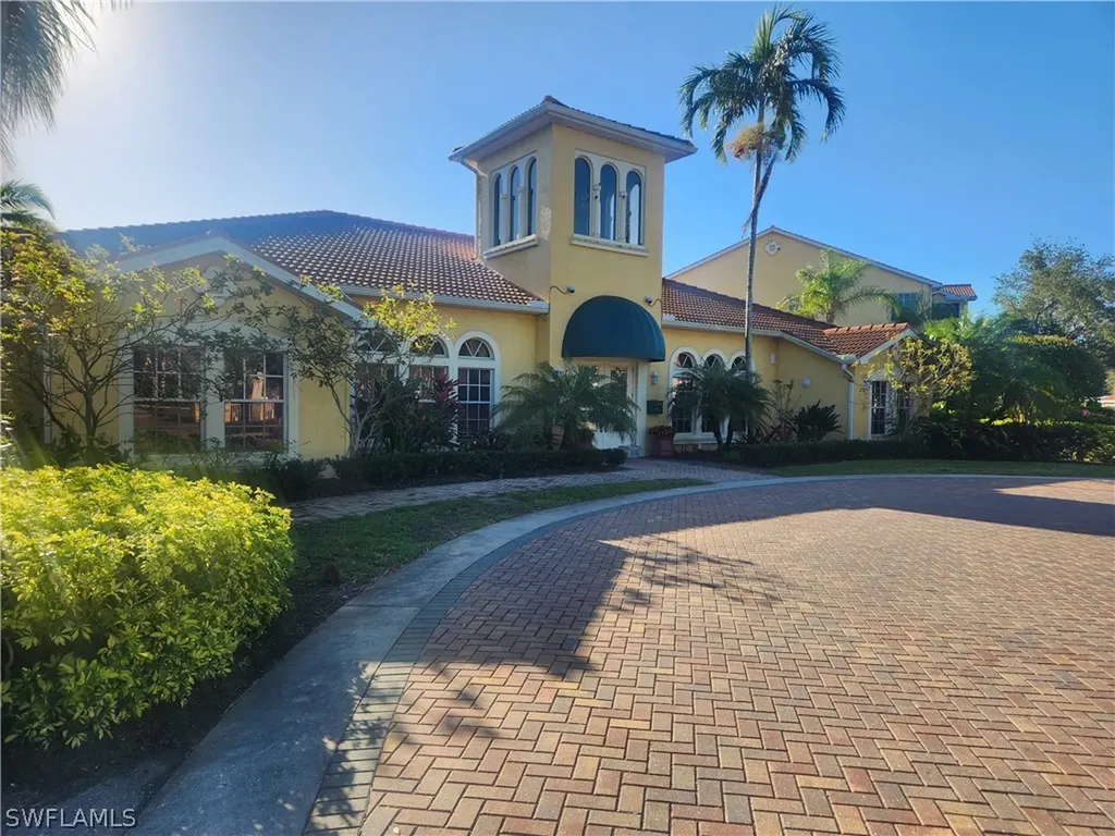 4680 Saint Croix Lane Naples FL 34109