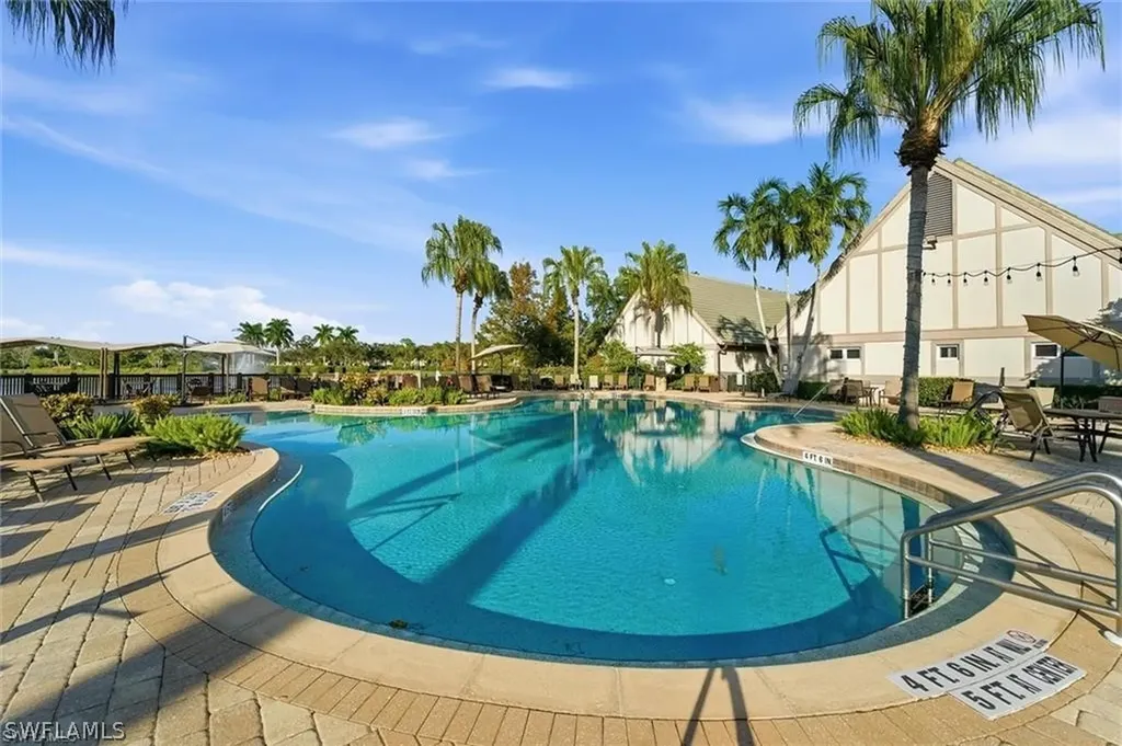 12095 Wicklow Lane Naples FL 34120