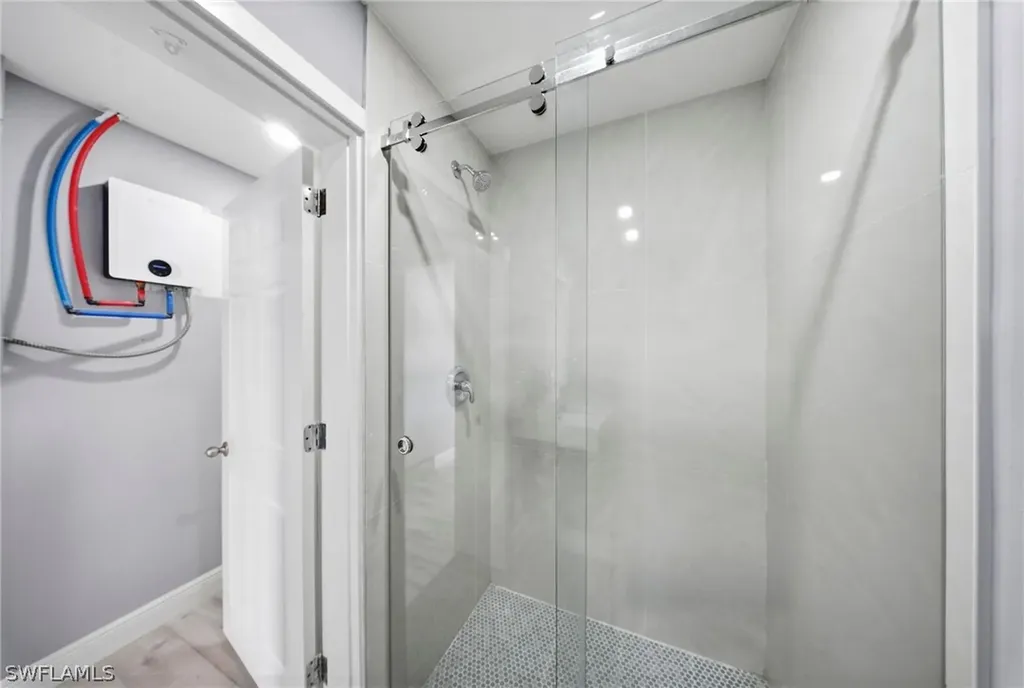 4375 Golden Gate Parkway Naples FL 34116